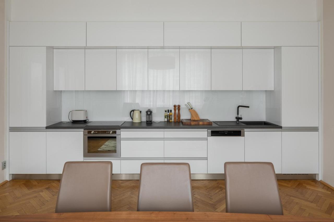Deluxe Apartment In Old Town By Prague Days المظهر الخارجي الصورة